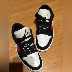 Nike Jordan 1 Lows Gym Red & Black